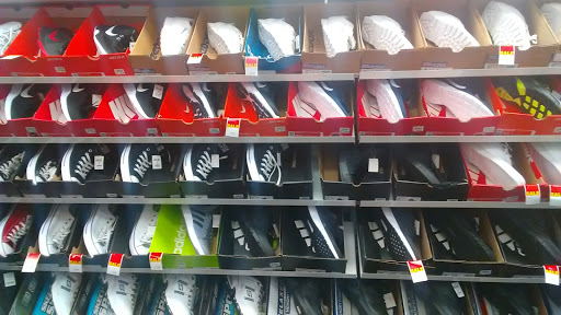 Shoe Store «Shoe Show», reviews and photos, 4438 The Plaza # A, Charlotte, NC 28215, USA