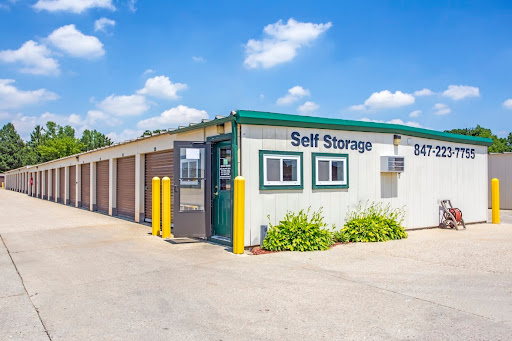 Self-Storage Facility «Metro Self Storage», reviews and photos, 880 E Rollins Rd, Round Lake Beach, IL 60073, USA