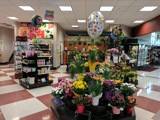 Grocery Store «Rosauers Supermarkets, Inc.», reviews and photos, 10618 E Sprague Ave, Spokane, WA 99206, USA