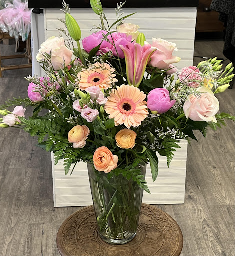 Florist «Silver Tulip Florist Inc», reviews and photos, 681 Newman Springs Rd, Lincroft, NJ 07738, USA