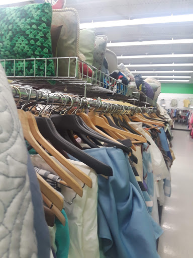 Shopping Mall «Shillington Shopping Center», reviews and photos, 502 E Lancaster Ave, Reading, PA 19607, USA