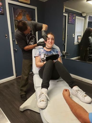 Tattoo Shop «Blue Magic Tattoo», reviews and photos, 366 W Virginia St, Crystal Lake, IL 60014, USA