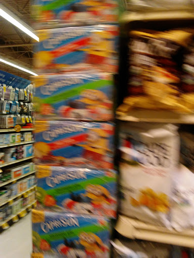 Grocery Store «Safeway», reviews and photos, 1801 W 11th St, Tracy, CA 95376, USA