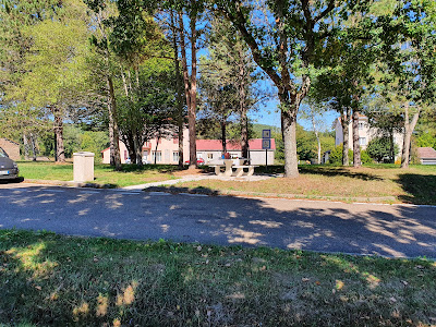 Aire de la Valouze à Sainte-Cécile
