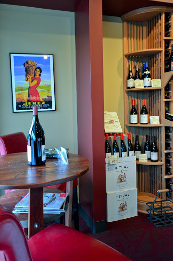 Wine Store «Grapevine Cottage», reviews and photos, 8235 E 116th St, Fishers, IN 46038, USA