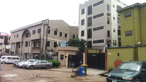 The AHI Residence, 19 Lawal St, Igbobi 100001, Lagos, Nigeria, Golf Course, state Lagos