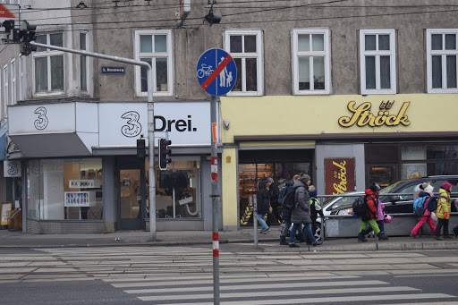 Sim card shops in Vienna