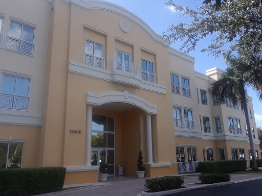 14400 NW 77th Ct #102, Miami Lakes, FL 33016, USA