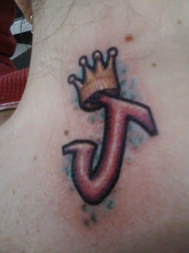 Explore gastric sleeve tattoo ideas, creative tattoo ideas in Saint Albans, available at Red Dragon Tattoo