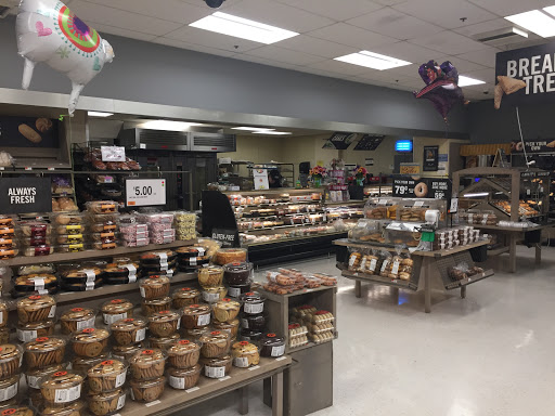 Supermarket «Stop & Shop», reviews and photos, 112 Amity Rd, New Haven, CT 06515, USA