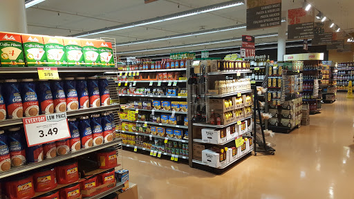 Grocery Store «Strack & Van Til Food Market», reviews and photos, 9632 Cline Ave, Highland, IN 46322, USA