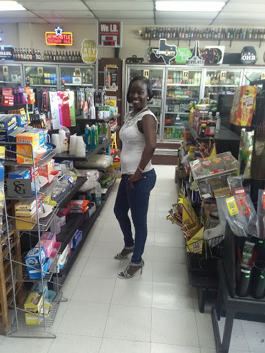 Wine Store «Broadway Tobacco Beer & Wine», reviews and photos, 5335 Broadway Blvd #210, Garland, TX 75043, USA