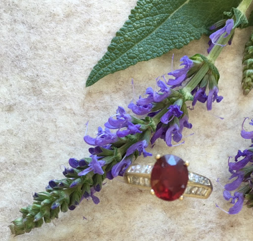 Jewelry Store «AQ Jewelers», reviews and photos, 42841 Creek View Plaza #125, Ashburn, VA 20147, USA