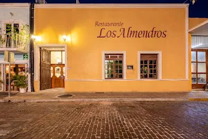 Los Almendros image