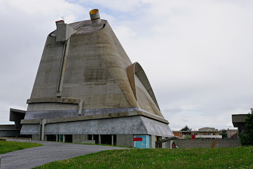 attractions Église Saint-Pierre - Le Corbusier Firminy