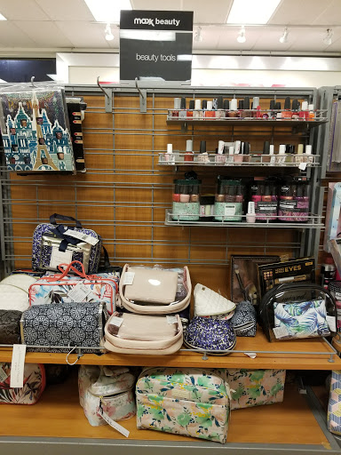 Department Store «T.J. Maxx», reviews and photos, 19 Golf Center, Hoffman Estates, IL 60195, USA