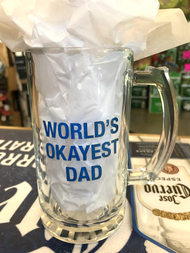 Liquor Store «Canby Liquor Store 122», reviews and photos, 426 NW 1st Ave, Canby, OR 97013, USA