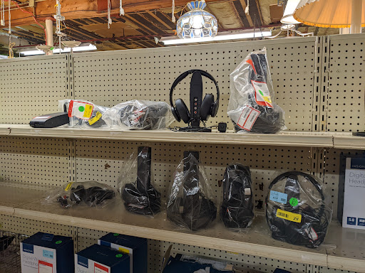 Discount Store «Habitat for Humanity ReStore NCM», reviews and photos