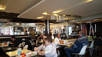 Atmosphère du Restauration rapide McDonald's Nanteuil Les Meaux - n°2