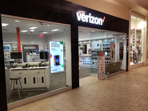 Cell Phone Store «GoWireless Verizon Authorized Retailer», reviews and photos, 755 NJ-18 #530C, East Brunswick, NJ 08816, USA