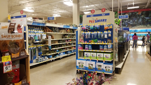 Pet Supply Store «PetSmart», reviews and photos, 1125 Quentin Rd, Lebanon, PA 17042, USA