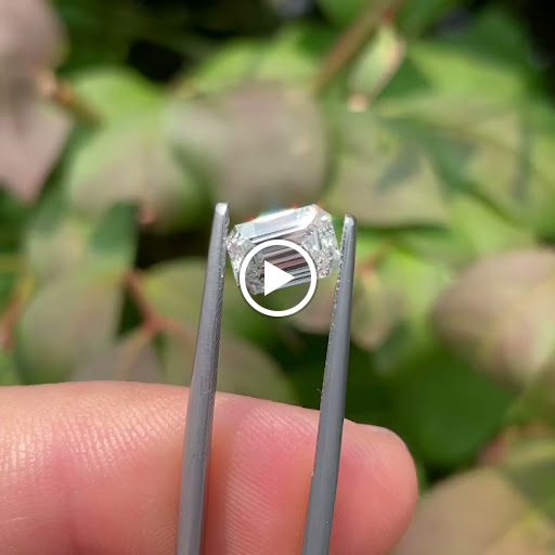 Jewelry Store «Edward Warren Jewelers», reviews and photos, 1610 Cross Creeks Blvd, Pickerington, OH 43147, USA