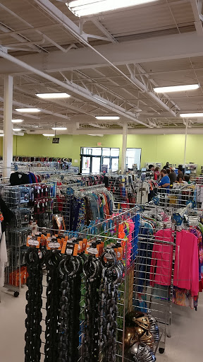 Thrift Store «Goodwill - Bloomington», reviews and photos, 7845 Lyndale Ave S, Bloomington, MN 55420, USA