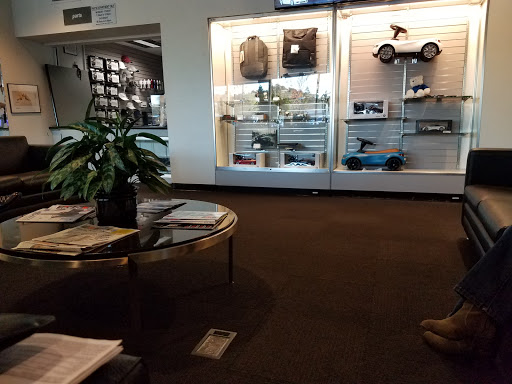 BMW Dealer «BMW of San Rafael», reviews and photos, 1599 Francisco Blvd E, San Rafael, CA 94901, USA