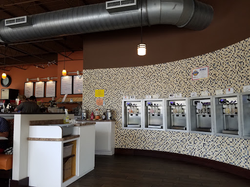 Sandwich Shop «Brain Freeze Frozen Yogurt», reviews and photos, 2217 7th Ave, Vero Beach, FL 32960, USA