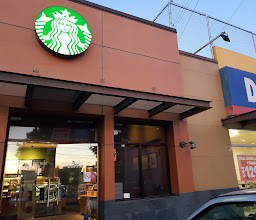 Starbucks Copérnico photo