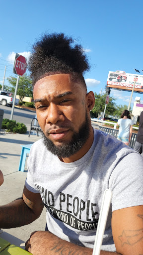 Barber Shop «Platinum Cutz Barber Shop», reviews and photos, 739 E Silver Springs Blvd, Ocala, FL 34470, USA