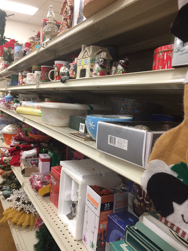 Thrift Store «Goodwill Retail Store», reviews and photos, 229 Paragon Pkwy, Clyde, NC 28721, USA