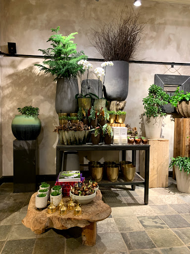 Florist «Winston Flowers - Concord», reviews and photos, 32 Main St #5, Concord, MA 01742, USA