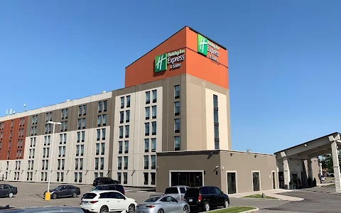 Holiday Inn Express & Suites Toronto Airport West, an IHG Hotel image