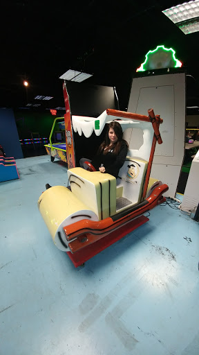 Bowling Alley «Strikes & Spares Entertainment Center», reviews and photos, 5419 N. Grape Rd., Mishawaka, IN 46545, USA