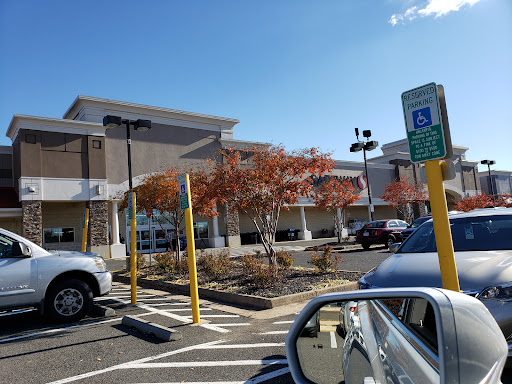 Grocery Store «Safeway», reviews and photos, 12821 Braemar Village Plaza, Bristow, VA 20136, USA