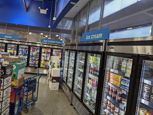 Wine Store «BevMo!», reviews and photos, 1775 N Victory Pl, Burbank, CA 91502, USA