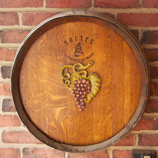 Winery «Tasting deVine Cellars», reviews and photos, 21 W Jefferson Ave, Naperville, IL 60540, USA