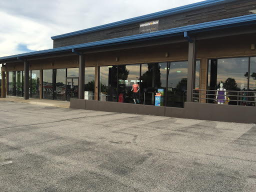 Shoe Store «PRO BIKE+RUN Robinson», reviews and photos, 3100 Robinson Ln, Pittsburgh, PA 15205, USA