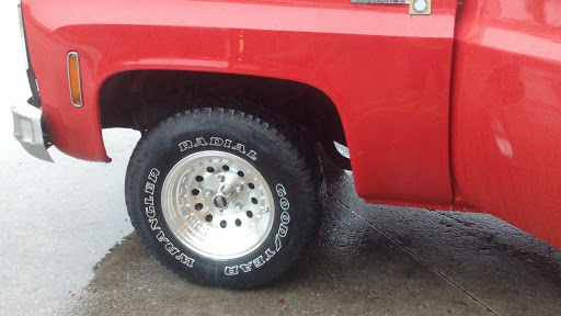 Tire Shop «Discount Tire Store - McKinney, TX», reviews and photos, 2751 S Central Expy, McKinney, TX 75070, USA