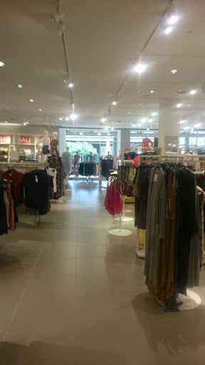 Shopping Mall «Del Monte Shopping Center», reviews and photos, 1410 Del Monte Center, Monterey, CA 93940, USA