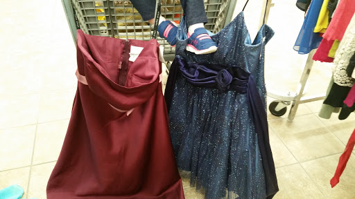 Thrift Store «Goodwill», reviews and photos