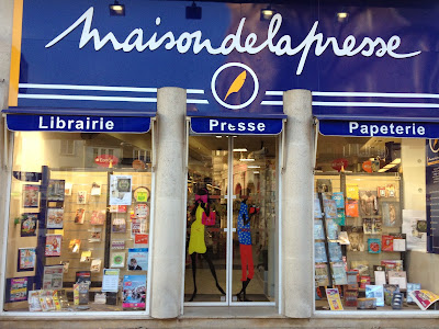 Free - Borne interactive (Maison de la Presse) à Péronne