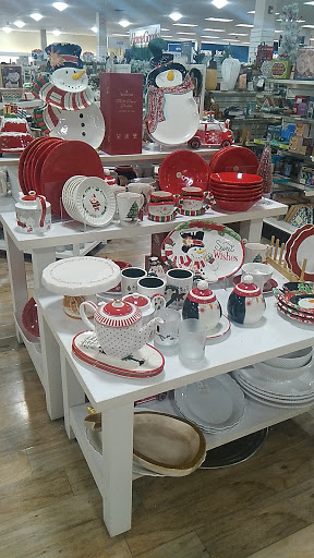 Department Store «Marshalls & HomeGoods», reviews and photos, 1125 Woodruff Rd #800, Greenville, SC 29607, USA