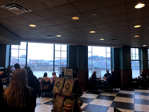 Book Store «Barnes & Noble», reviews and photos, 1 Levee Way, Newport, KY 41071, USA