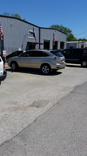 Used Car Dealer «Motors On Wheels», reviews and photos, 3909 Waldo St, Houston, TX 77063, USA