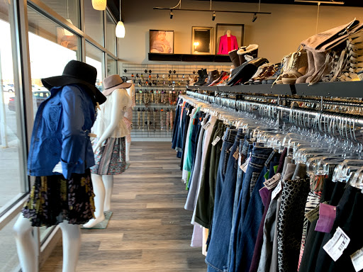 Used Clothing Store «Clothes Mentor», reviews and photos, 2551 45th St S # 113, Fargo, ND 58104, USA
