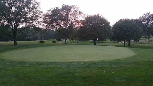 Golf Course «Downers Grove Golf Club», reviews and photos, 2420 Haddow Ave, Downers Grove, IL 60515, USA