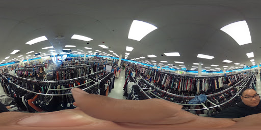 Clothing Store «Ross Dress for Less», reviews and photos, 241 N Glendale Ave, Glendale, CA 91206, USA