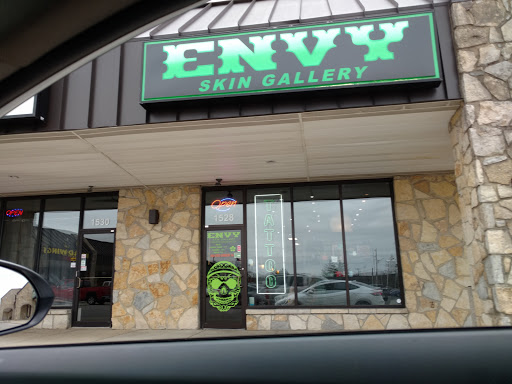 Tattoo Shop «Envy Skin Gallery», reviews and photos, 1528 Bethel Rd, Columbus, OH 43220, USA